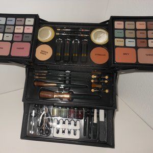 NUCOLLECTIONS HUGE MAKE-UP COLLECTION IN CARRYING CASE